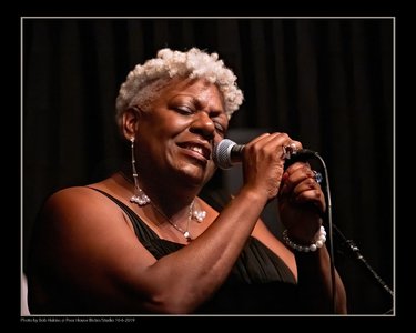 Expositions TIA CARROLL (BLUES - SOUL / USA)