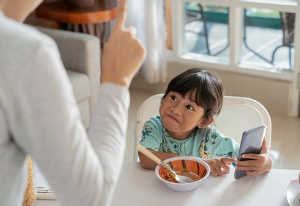 Expositions Questions parents :  J en marre rler ! 